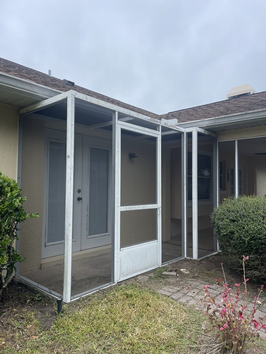 joesaluminumllc's tweet image. Rescreened the entire birdcage &amp;amp; lanai. #screen #screening #tornscreen #newscreen #rescreening #screenrepair #screenrepairs #screenreplacement #screenrepairservice #screenrepaircompany #screenporch #screenlanai #lanaiscreen #lanaiscreenrepair #lanaiscreenrepairs