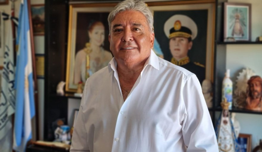 #Debate | Ledesma consideró que “Massa vapuleó a Milei”

📲Nota completa en politicadelsur.com/nota/83674/led…