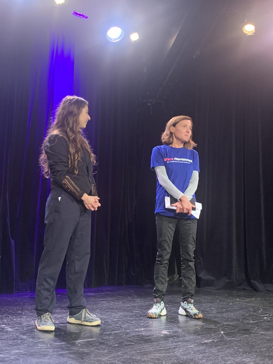 CelinePiques's tweet photo. . @MiKohiyama
L’ #imprescriptibilite des crimes sexuels sur mineures :
soirée exceptionnelle organisée par @BeBraveFrance ⤵️
Parce qu’il faut des années, des décennies pour réussir à parler
Nous voulons l’imprescriptibilité comme il existe dans des dizaines d’autres pays https://t.co/9PE0HOGMes