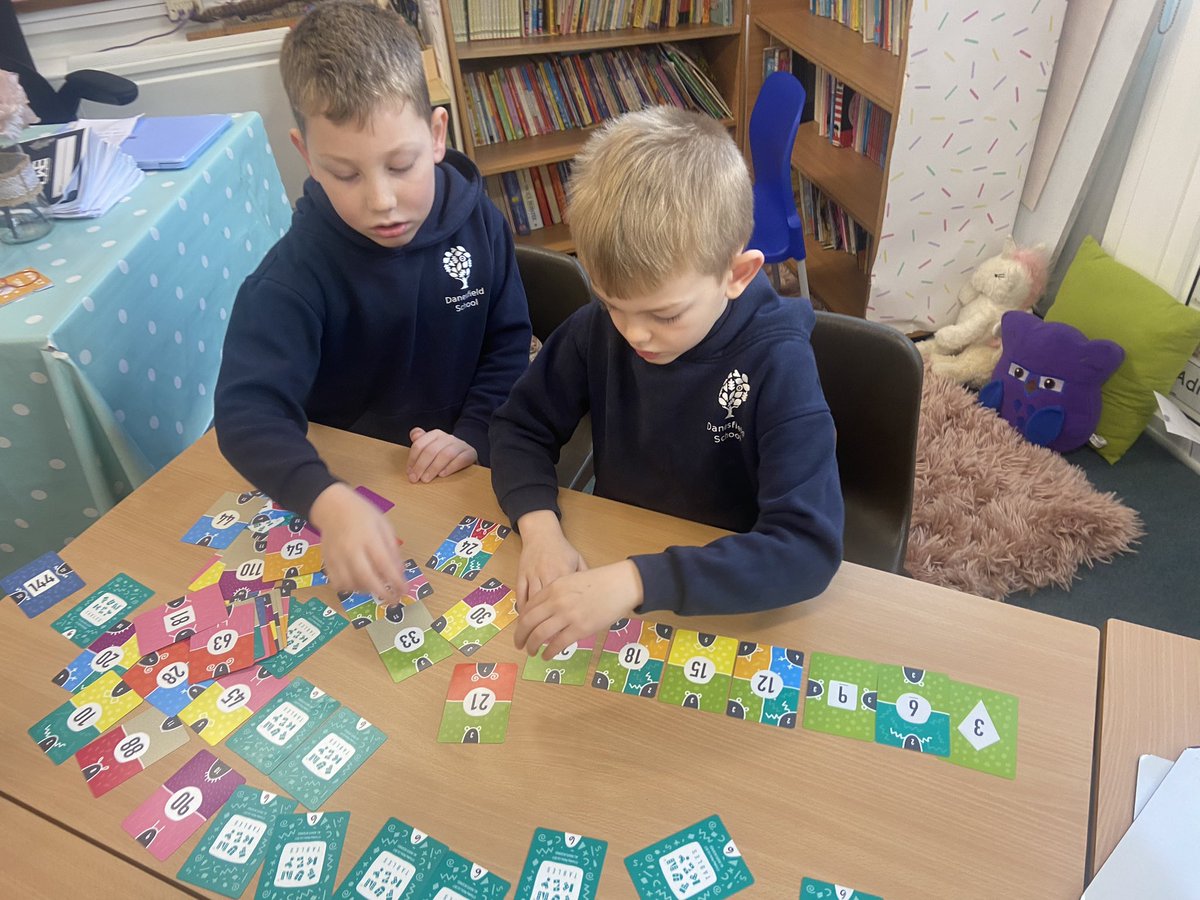 DanesfieldY3's tweet photo. Year 3 LOVED exploring board games to kick off Maths Week! 

#DanesfieldSchl #MathsWeekEngland https://t.co/MDAxn1utiO
