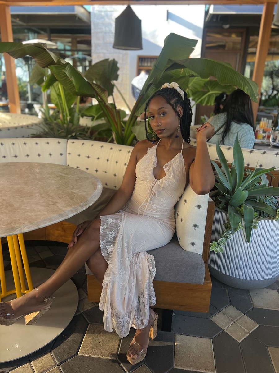 haiitsmichaela's tweet photo. Birthday gworl tingz ♏️ https://t.co/Tvsx3nsvFb