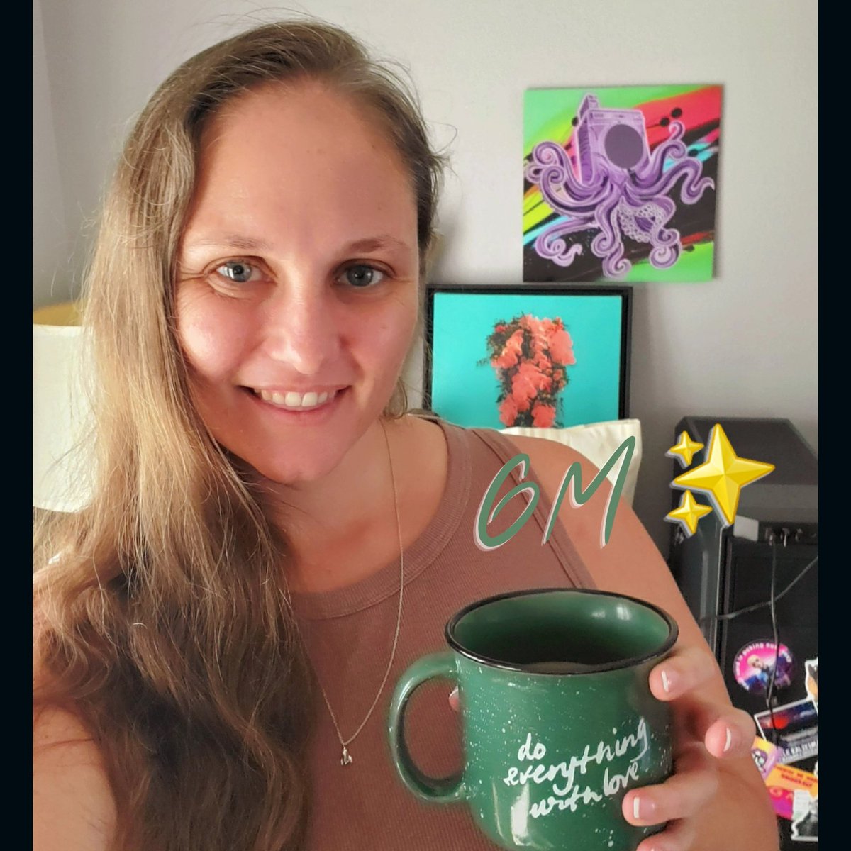 HICeeCee's tweet photo. GM ✨️
Be like the coffee cup today...
#doeverythingwithlove #HICeeCee #MBLifeNFTs #MetaverseMonday #CJMetaEvents https://t.co/IOHV20lrSf