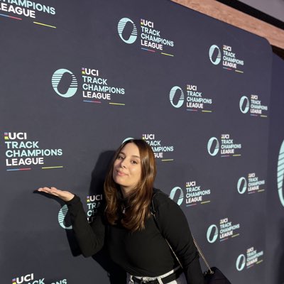 Happy Juliana in the Track Champions League 🇬🇧

#UCITCL 

#NovaFotoDePerfil