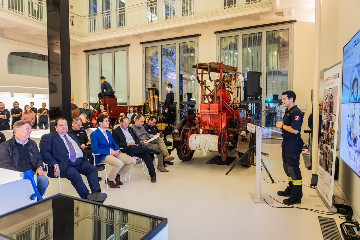 Bombers Barcelona tweet media