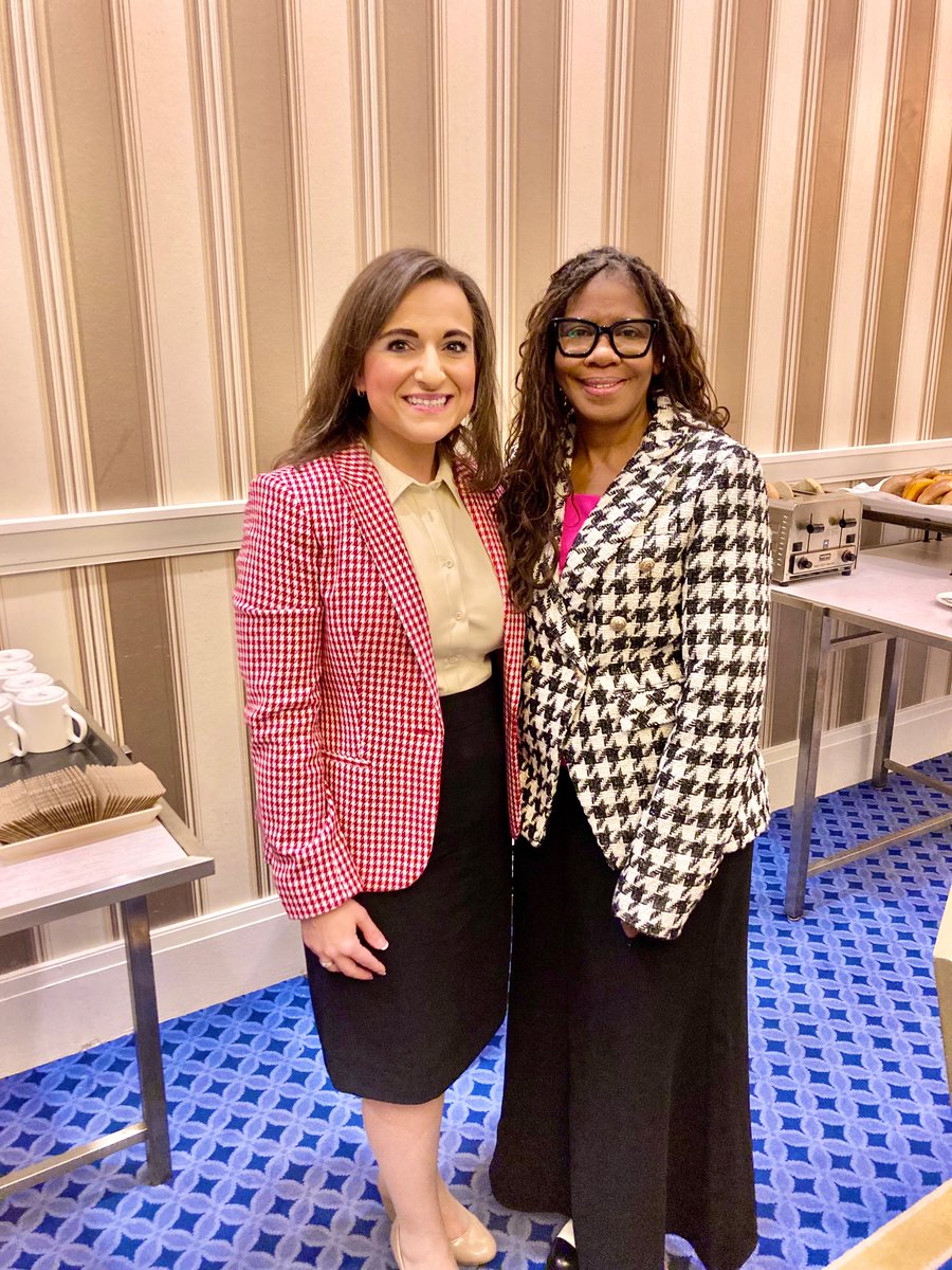 Alëna A. Balasanova, MD, FAPA tweet media