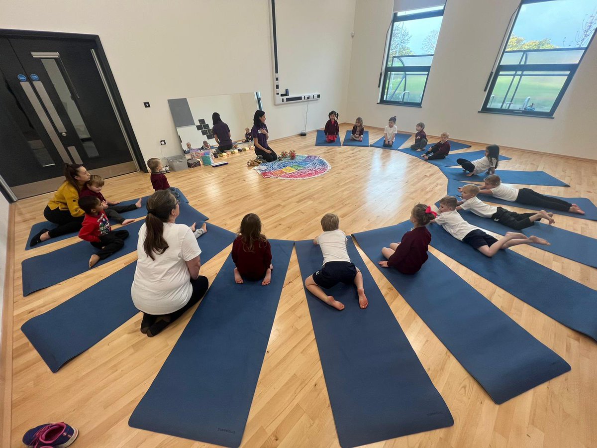 Yoga and mindfulness in our Dance Studio this morning. 
#schoolofopportunity