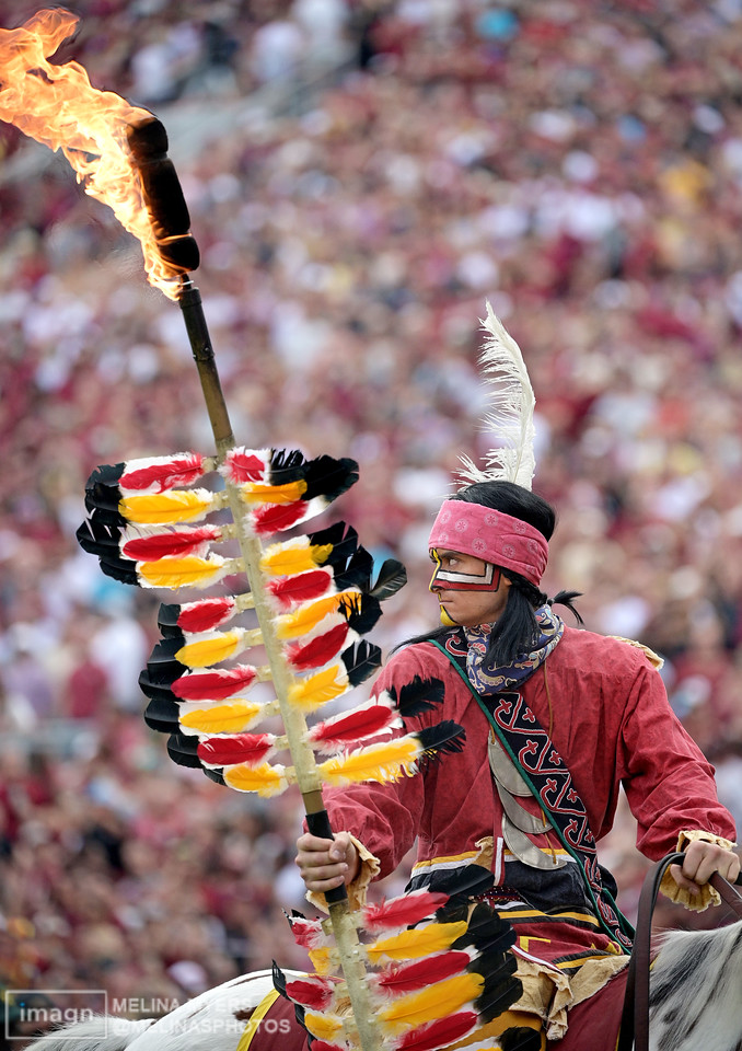Melina Myers (@melinasphotos) on Twitter photo Osceola.
This moment was captured just before spear plant vs. rival Miami on Saturday. (Photo for USA Today Sports)
#FSU #Traditions Osceola.
This moment was captured just before spear plant vs. rival Miami on Saturday. (Photo for USA Today Sports)
#FSU #Traditions