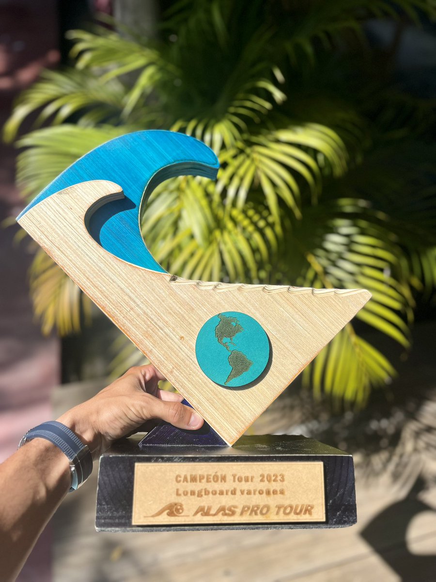 CAMPEÓN LATINO DE LONGBOARD 2023!

Una alegría inmensa haber quedado segundo en esta última etapa del circuito @ALASProTour y así lograr mi primer título latinoamericano. Hace muchos años venía persiguiendo este objetivo el cuál por distintos motivos se me iba escapando.