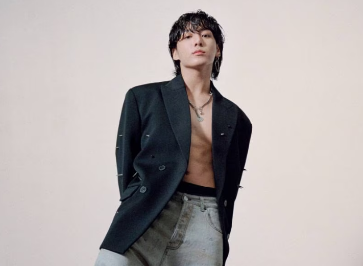 'Standing Next To You' by Jungkook debuts at #1 on Billboard Global 200.