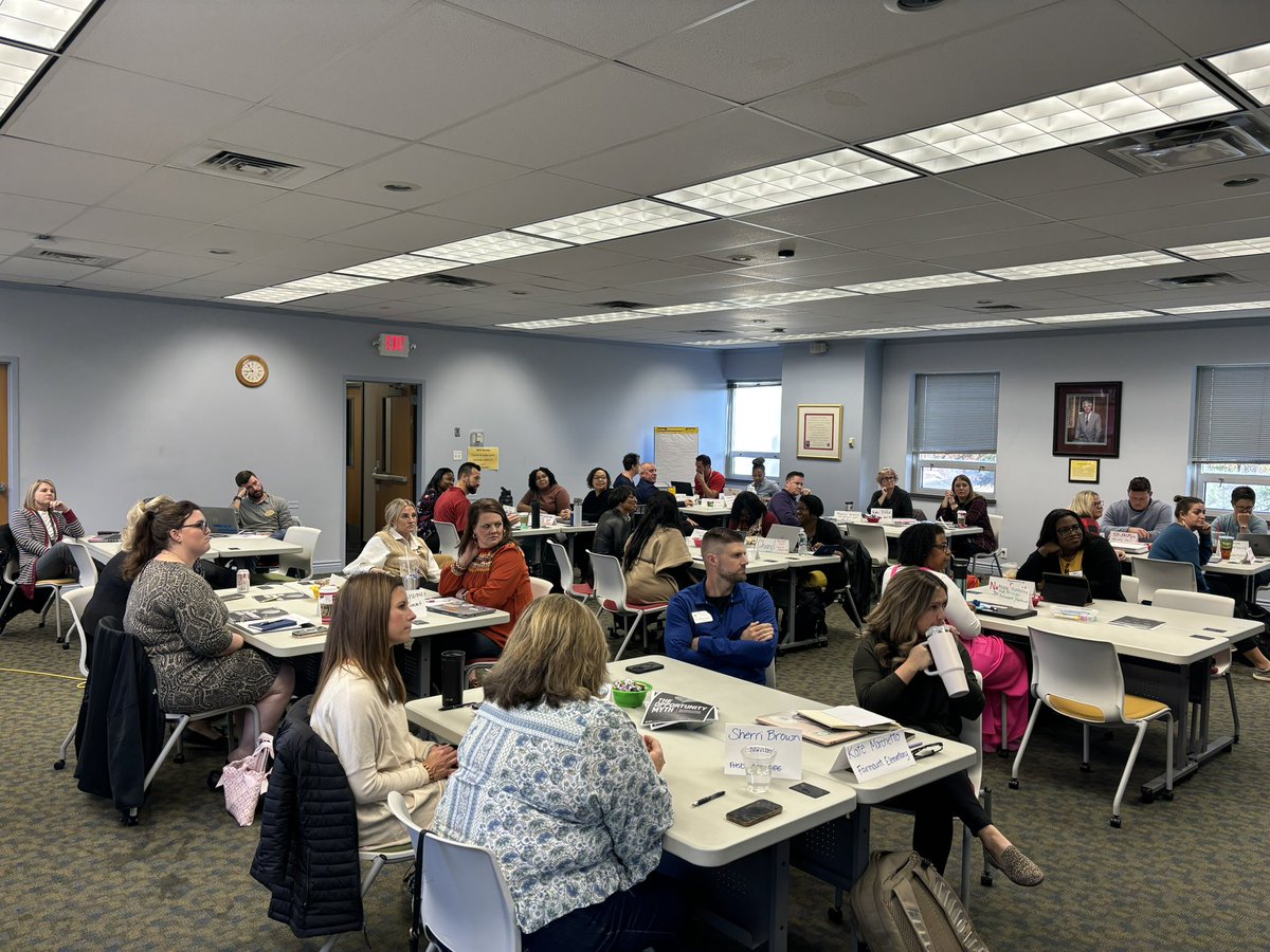 Table Talk focusing on “The Opportunity Myth” with our <a href="/MLDSLeaders/">MO Leadership</a> Emerging1 school leaders! @DrFlickWMS <a href="/BevAnnBoyd/">Beverly Boyd</a> @mrsvb_HES <a href="/MrsMakowsky/">Abby Makowsky</a> <a href="/ClaybonKacee/">Kacee Claybon, Ed.S</a> <a href="/StLouisRPDC/">St. Louis RPDC</a> <a href="/EducPlus/">EducationPlus</a>