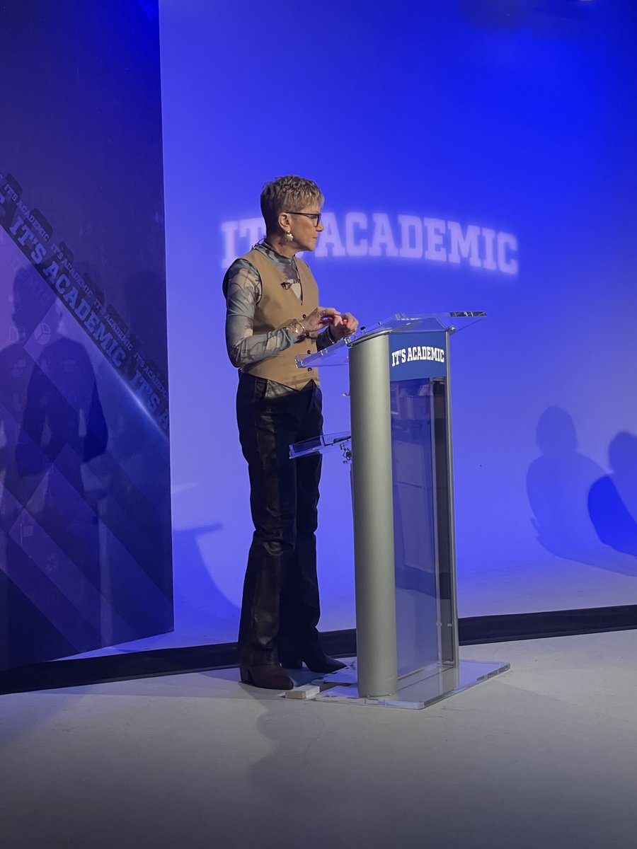 South Lakes High School Scholastic Bowl Team tweet media