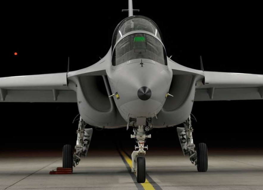 AndrzejBakLAF's tweet photo. #OTD mija 7 lat od przylotu #M346 #Bielik vel #Master do #Deblin @LWojskowa @4sls https://t.co/3FrUIKPKfj