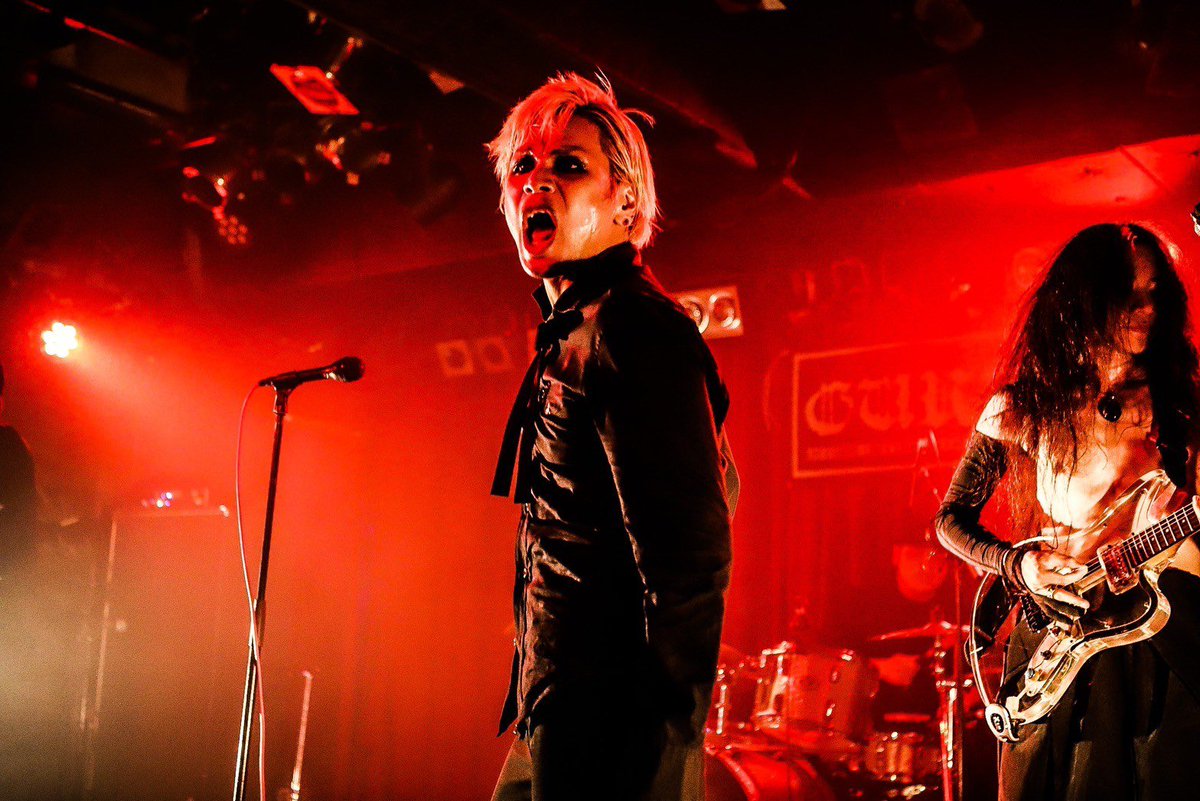 🅽🅴🆇🆃 🆂🅷🅾🆆
11/21(火)
新宿ANTIKNOCK
“DRUNK KING vol.2~ひたすら飲む日~”
十六文キック
絶世のインペリアルコレクション
狐火
ヱヰ十
神風センセーション
Break Up Street
GURU
▶︎op.17:50/st.18:20
▶︎adv¥2600(+1d)

※GURUは18:20〜
予約はDM、又はmarukame0529@gmail.com