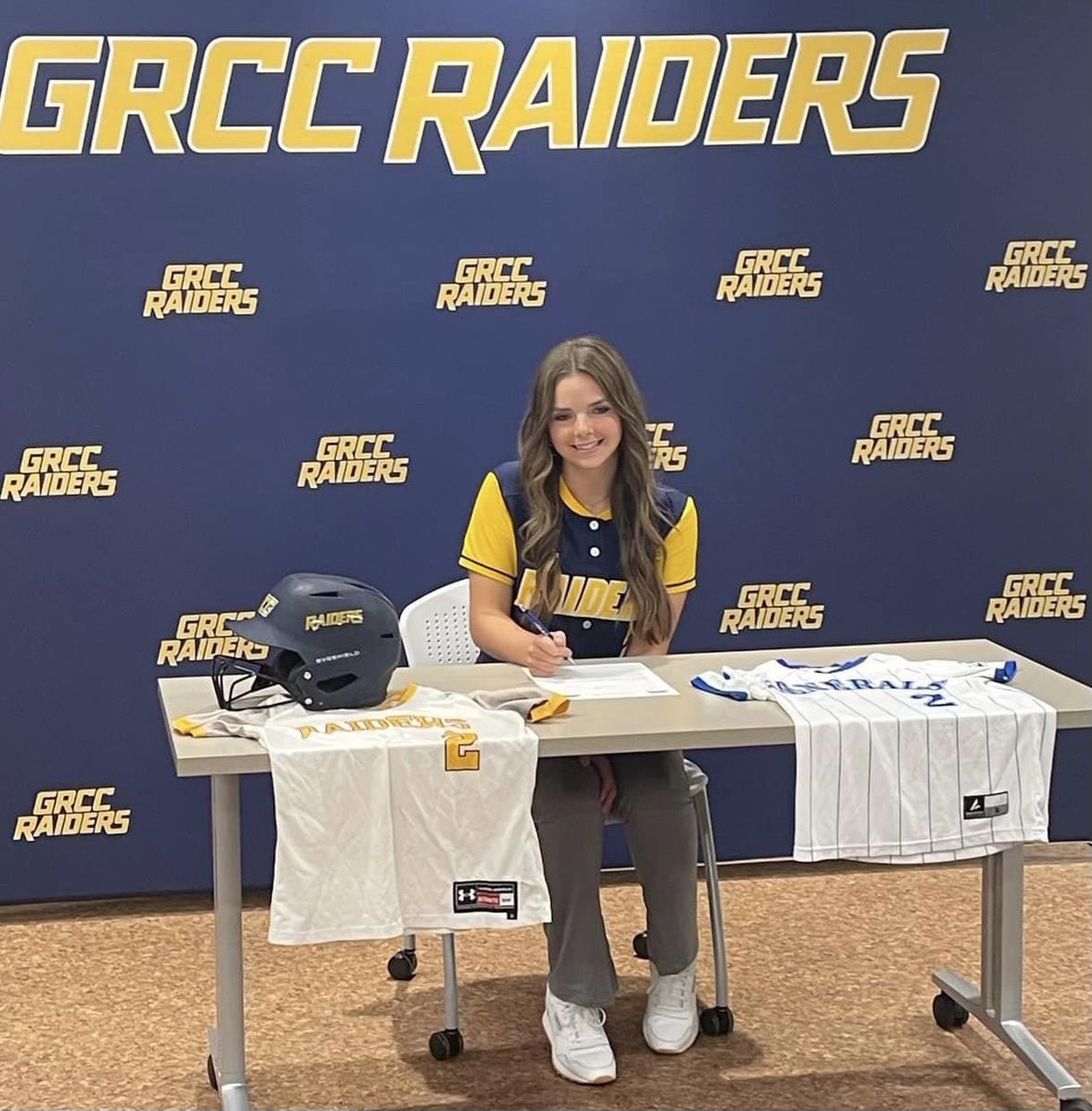 RISE Softball-Midwest (@rsmidwest) on Twitter photo Congratulations to 2024 RISE Player-Grace Salley <a href="/_gracesalley/">grace salley</a> (North Farmington HS & <a href="/MichiganGenera1/">Michigan Generals</a> ) on recently signing with Grand Rapids CC! Congratulations to 2024 RISE Player-Grace Salley <a href="/_gracesalley/">grace salley</a> (North Farmington HS & <a href="/MichiganGenera1/">Michigan Generals</a> ) on recently signing with Grand Rapids CC!