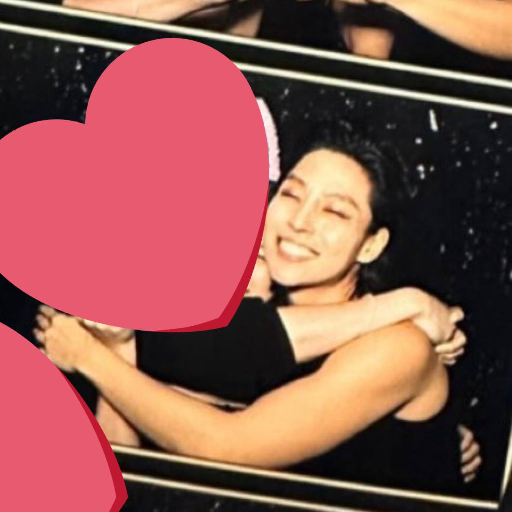 lindreycnda_'s tweet photo. WOOSUNG! I also want a hug! 😭 I’m sobbing he’s too cute!!!! AIJAXBXJKSSJ https://t.co/CYIjYMBJtV