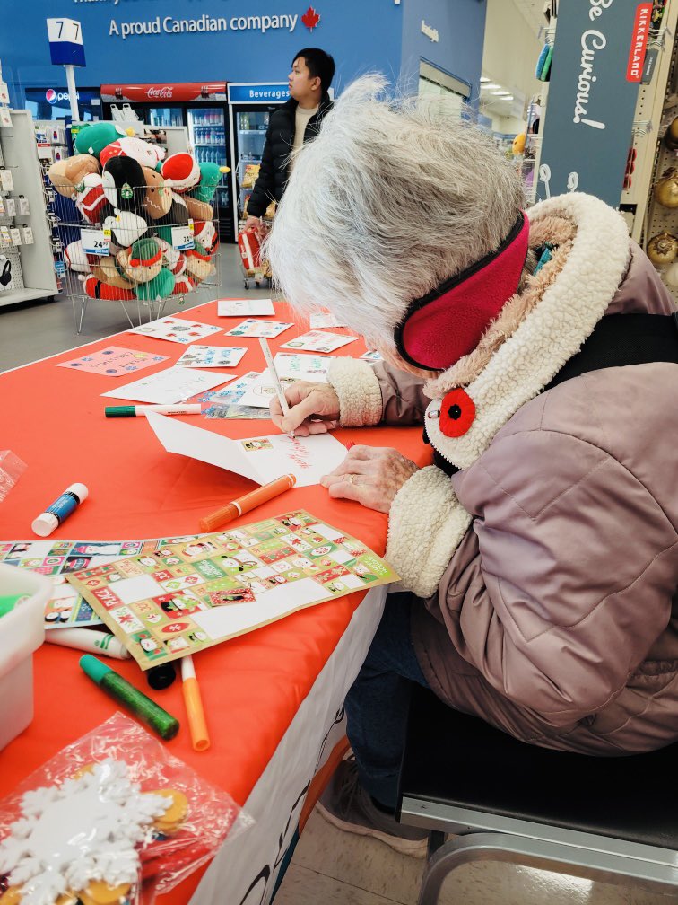 #stockingstuffersforseniors is back for year 9! Support a senior this holiday season, Nov 12-Dec 8. 🎁 Visit your local <a href="/LondonDrugs/">London Drugs</a>, choose a name tag from the tree, shop for that senior, then the gifts are delivered to the seniors before Christmas. 🎄ofss.org/events/stockin…