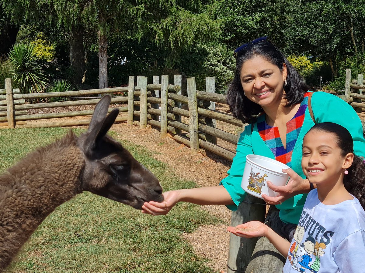 Arlingmartinez2's tweet photo. Had the time of our lives at Lazy 5 Farm in Mooresville, NC!!! This was a fun way for my girls to learn! It is a MUST if you are visiting NC! 
@ParticipateLrng https://t.co/zzyNDRBZa7