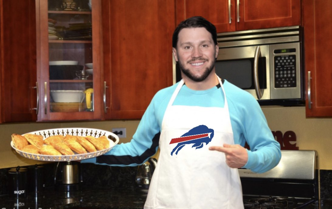 Abdysphere's tweet photo. Turnovers anyone? Get ‘em while they’re HOT! https://t.co/FsCGAYjnQA