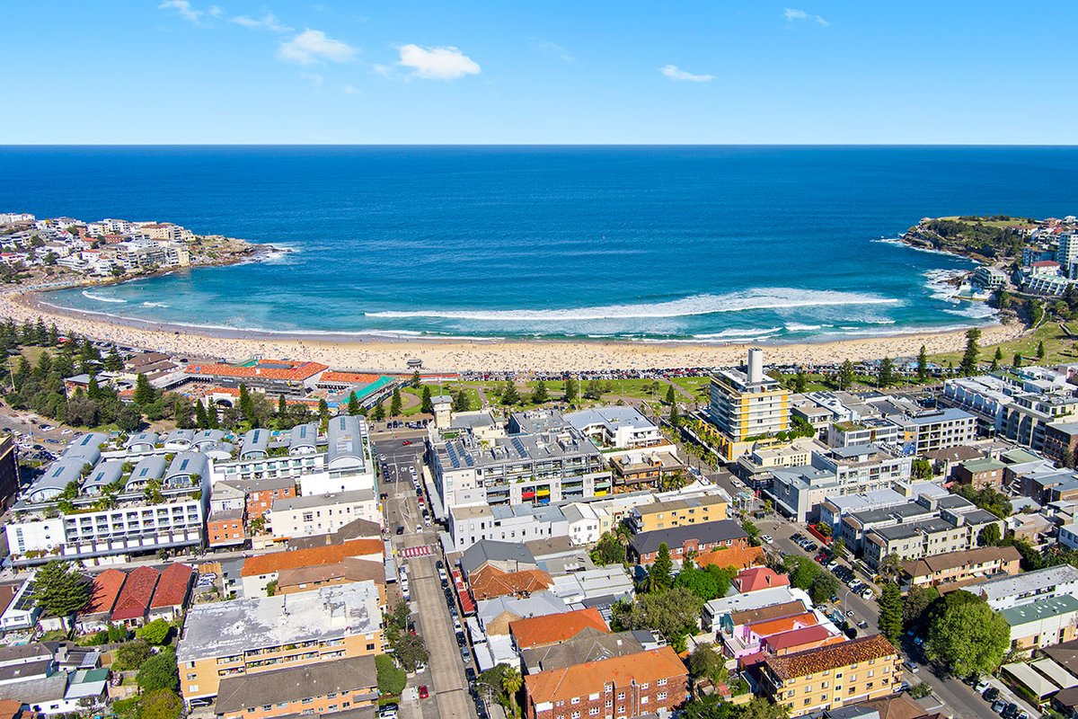 AusPropJournal's tweet image. PROPERTY developer Clutch has created one of the single largest mixed-use #developmentsites in #Sydney’s sought-after eastern suburbs with its $16 million acquisition of a #BondiBeach property. #propertydevelopment #developmentsite

australianpropertyjournal.com.au/2023/11/13/clu…