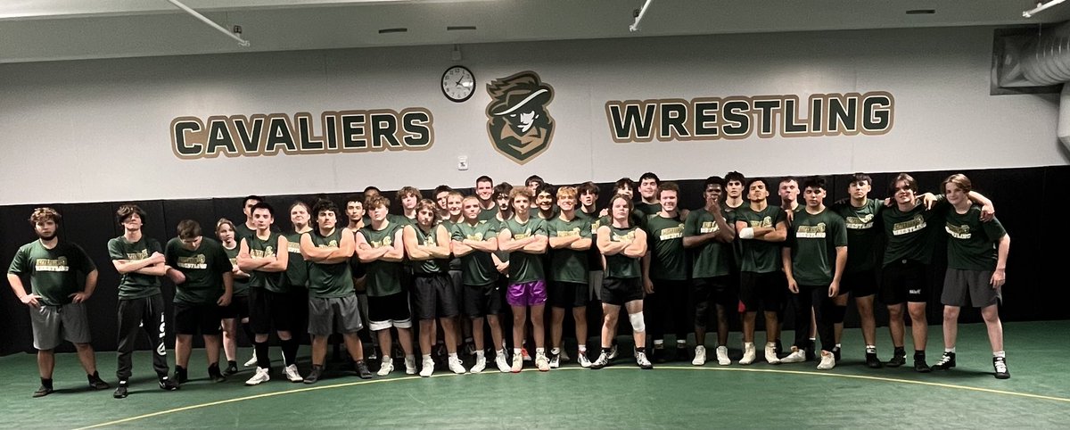 SFJeffersonWR's tweet photo. Jefferson Cavalier Wreatling kicks off the season! Great first practice in the books! https://t.co/qWXx1QJ9av