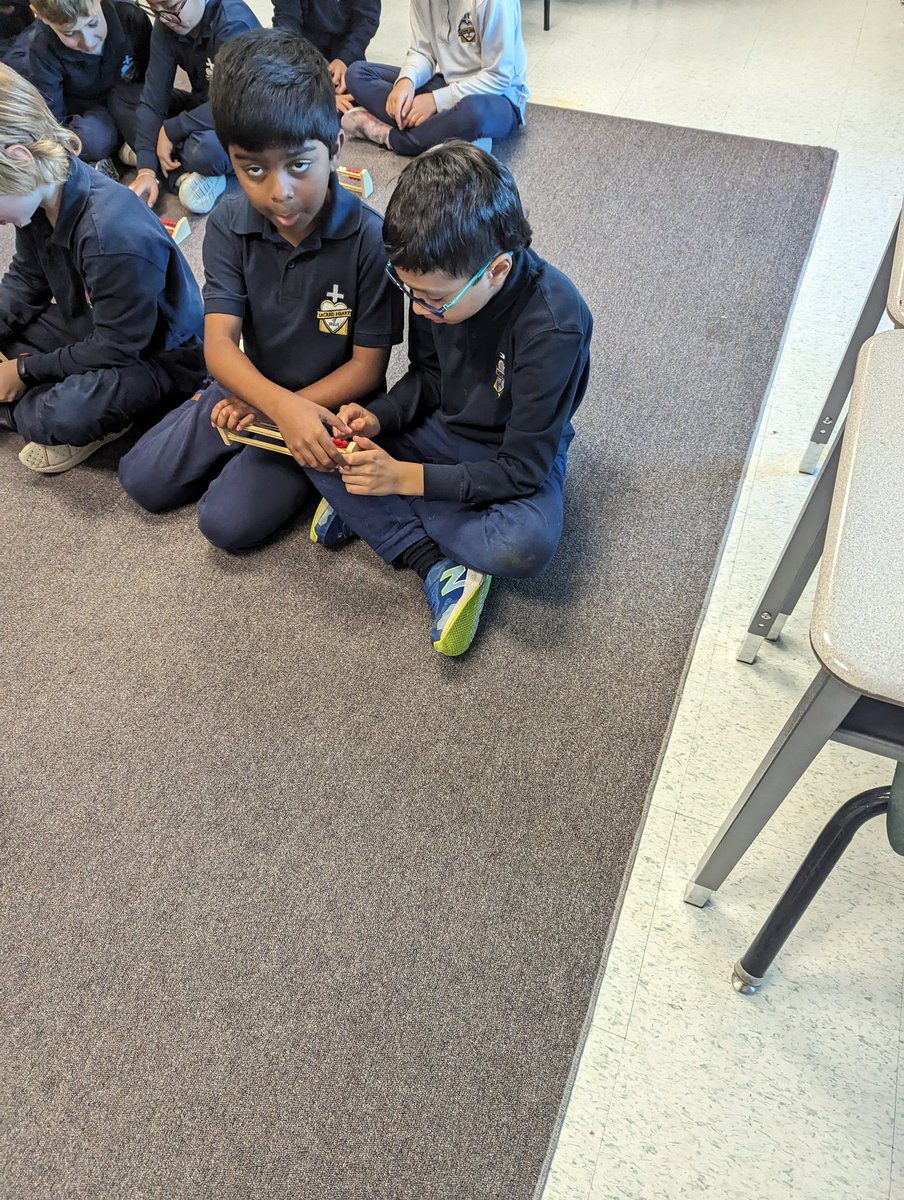 LisaMessom's tweet image. We kicked off our new math unit with Rekenreks today. We&apos;ll be learning all about different addition and subtraction strategies and the Rekenreks are a great math tool! @SHOJ_HCDSB #HCDSBmath #mathisfun