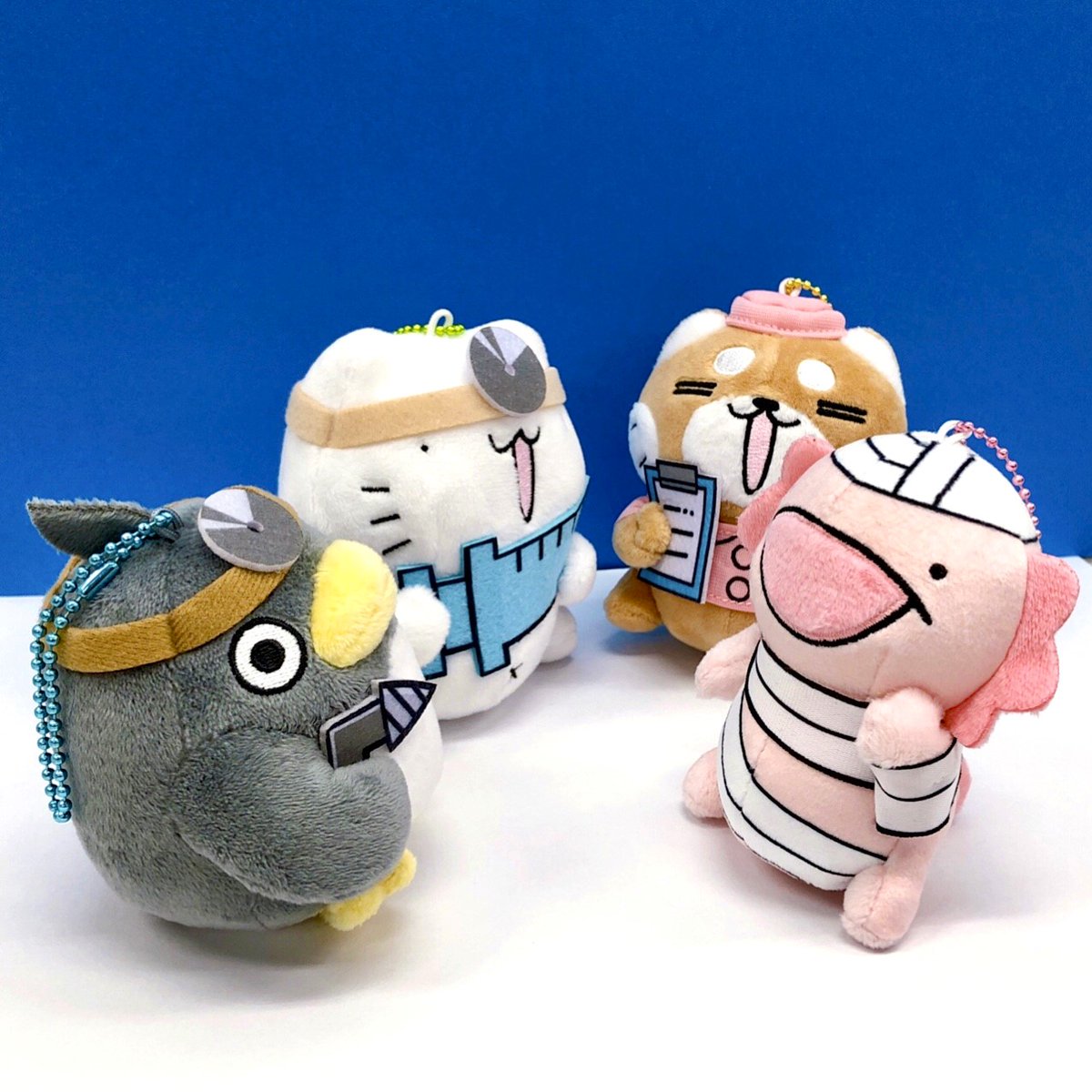 ✨💉11月商品紹介🩺✨ 「からめる」 お医者さんBIGぬいぐるみ