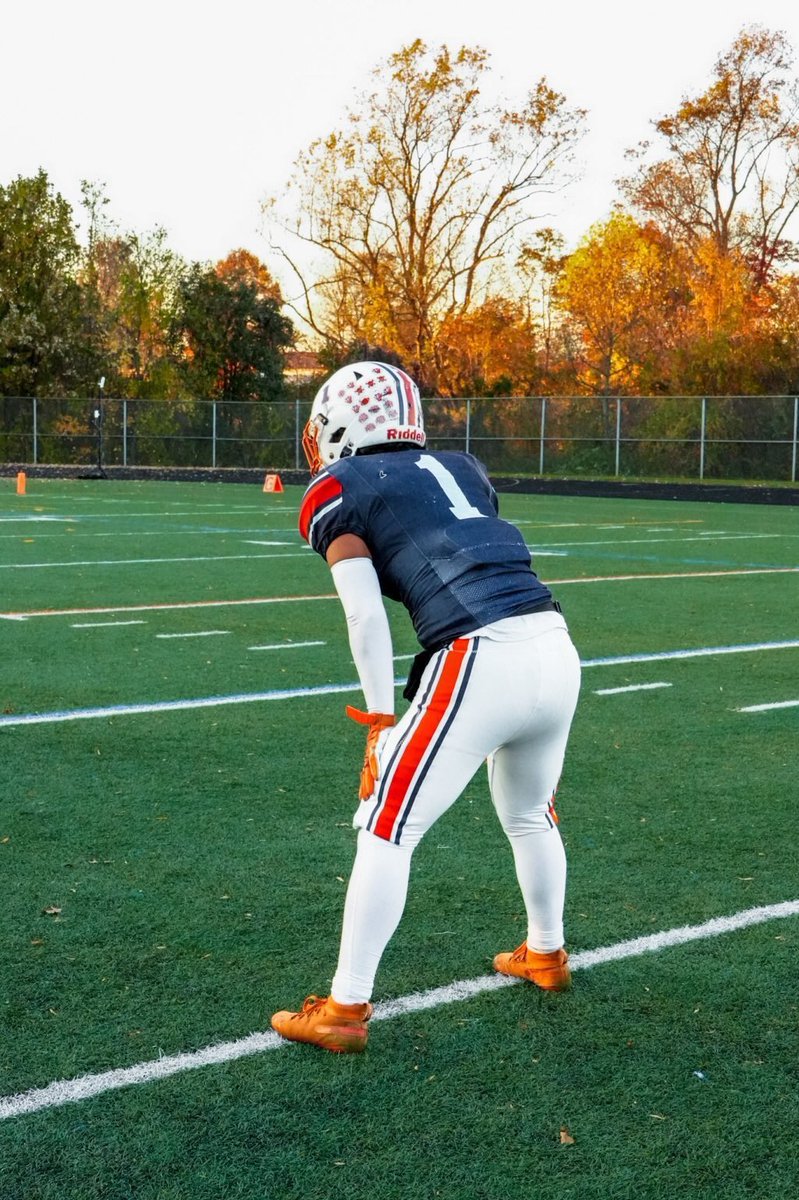 Adrian0Alvarado's tweet image. Great season with my boys, finished it off with 1,223 rushing yards and my goal was to make history:
county championship for the first time in reservoir history✅

most touchdowns in reservoir history: 18✅

program postseason single-game rushing record with 237 rushing yards✅