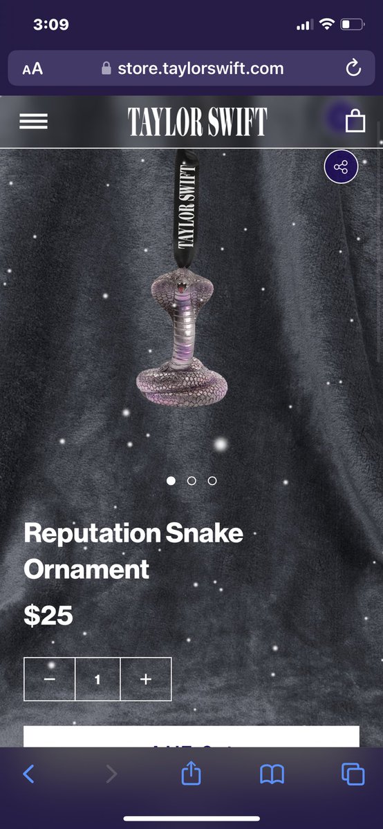 “Reputation snake”…. Um you mean Pop sensation AMA performing 65 ft inflatable baddie KARYN???