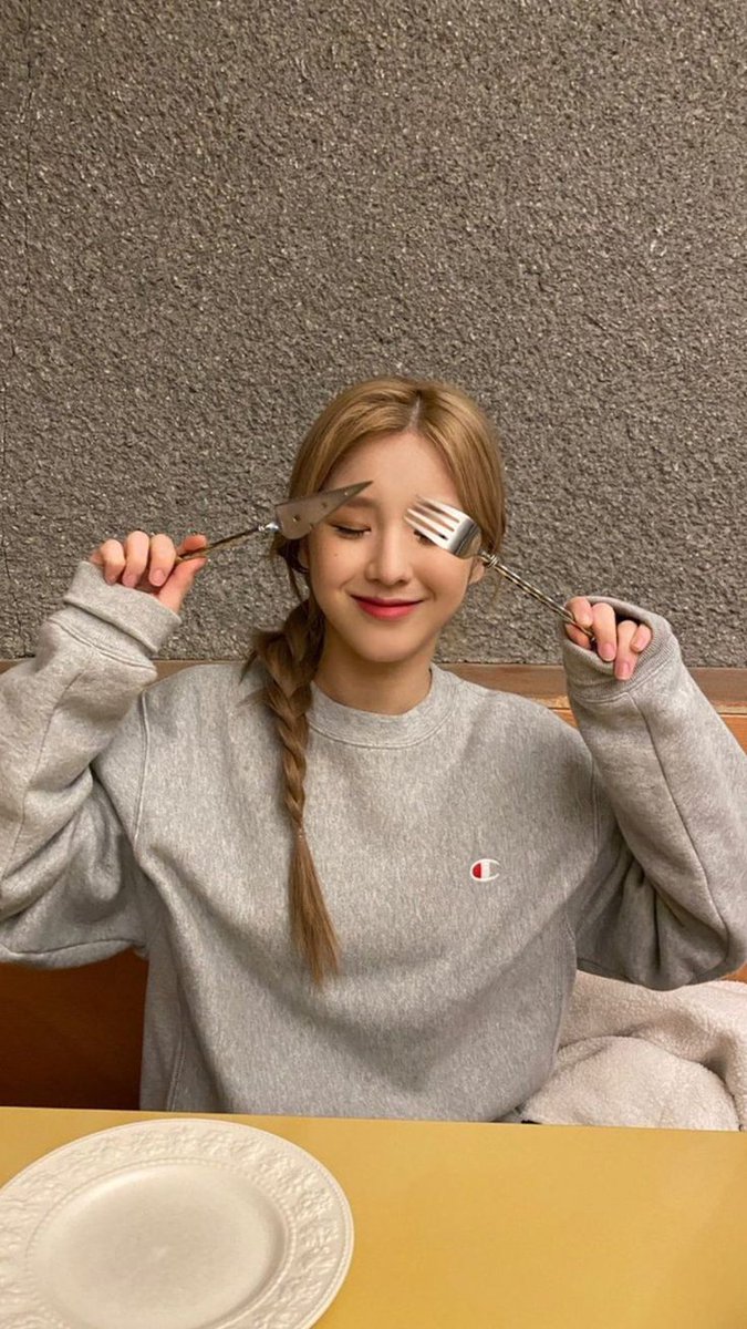 Pov: A visão de um date comigo.