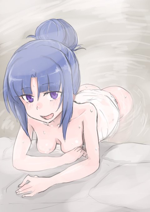 怜ちゃん「隊長、背中長そっか?」 