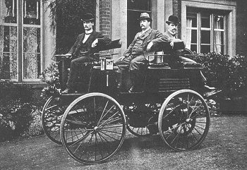 <a href="/historyinmemes/">Historic Vids</a> The first electric car was invented in the 1830s by Robert Anderson, a Scottish inventor. Anderson's car was powered by non-rechargeable primary cells and could travel a short distance before needing to be recharged. However, it was not until the late 1890s that electric cars