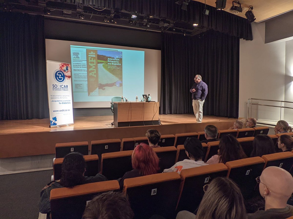 Centro de Salud San Antón tweet media