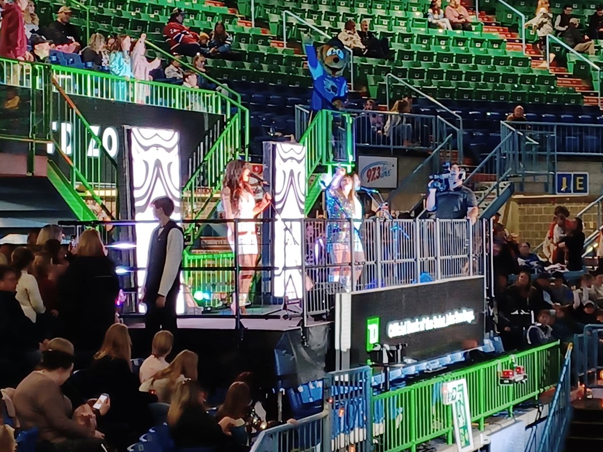 Not only did we get to see the <a href="/SJSeaDogs/">Saint John Sea Dogs</a> and <a href="/CBEHockey/">Cape Breton Eagles</a> face off, but the boys got to see <a href="/LegendsConcert/">Legends In Concert</a> Taylor Swift performance, and got a photo with her! #Swifties