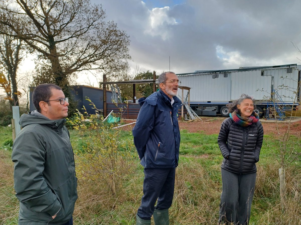Enjoyed a visit to Andy Gray's farm with our Colombians partners, visit funded by the <a href="/royalsociety/">The Royal Society</a>