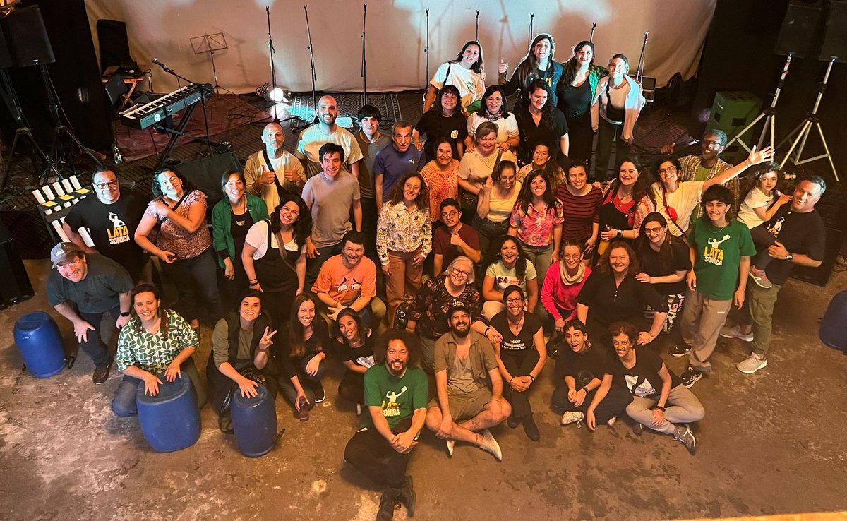 Y así pasó otra edición de 𝐄𝐱𝐩𝐞𝐫𝐢𝐞𝐧𝐜𝐢𝐚 𝐋𝐚𝐭𝐚𝐬𝐨́𝐧𝐢𝐜𝐚🎶
Gracias Coralinas y Carmen Pi por compartir su música y experiencia.
Gracias a todas las personas que fueron parte🙌🏼
Sigue creciendo la 𝐂𝐨𝐦𝐮𝐧𝐢𝐝𝐚𝐝 𝐋𝐚𝐭𝐚𝐬𝐨́𝐧𝐢𝐜𝐚. 
¡Esto continúa! 💪🏼