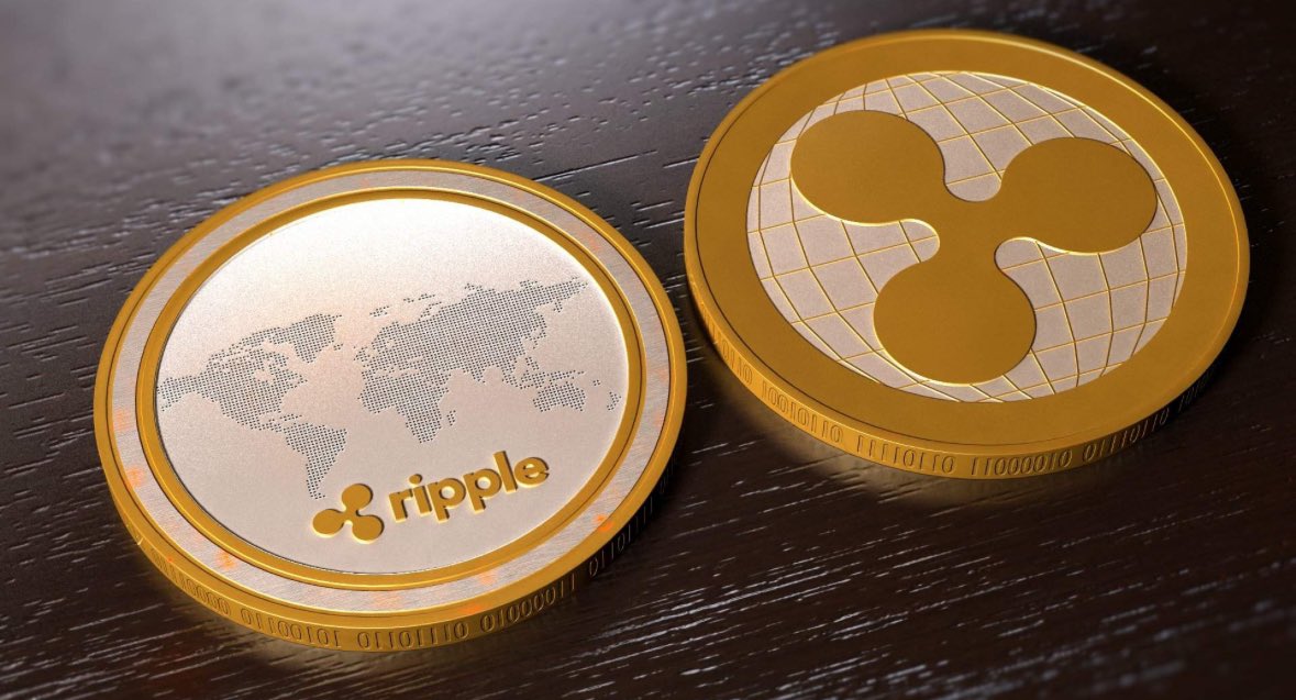 cryptoripplex's tweet photo. Bro something fishy is going on with ripple.. first the spams, the deepfake then the fake blackrock news…. Still believing tho 🚀

#xrp #Ripple #XRPArmy https://t.co/L6SvxMIBqJ