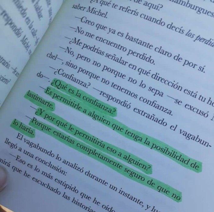 🧏🏻‍♀️🧏🏻‍♀️