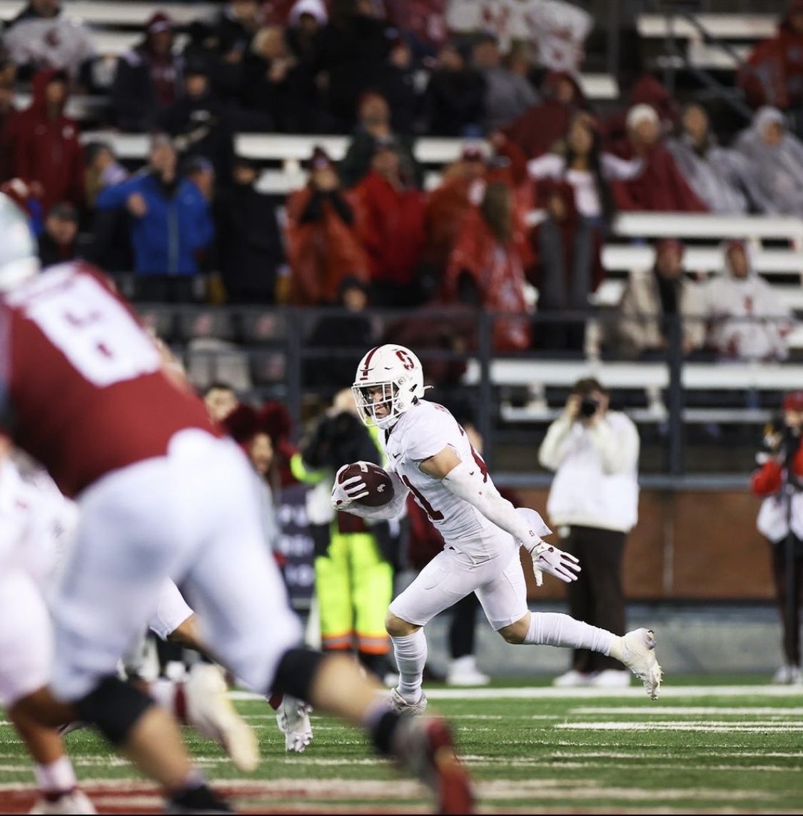 Blessed to receive a scholarship offer from Stanford University @BlairAngulo @BrandonHuffman @CCHSFOOTBALL_ @GregBiggins @KjarEric @StanfordRivals @CODY_GARDNER @CoachDOnofrio @TroyTaylorStanU #TeamPala