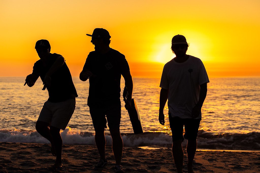 Happy Monday party people! Who’s been blasting “Got Me On The Run” all weekend?!? 🔊🔊 LFG! New Album 24’ <a href="/StickFigureDub/">Stick Figure</a> <a href="/PepperLive/">PEPPER</a> <a href="/KaleoWassman/">Kaleo</a> 

📸 <a href="/Inthebarrel_kz/">Keith Zacharski</a>