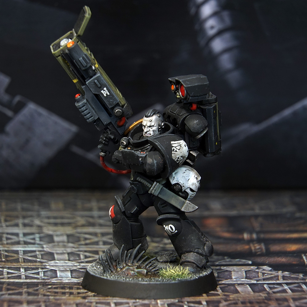MatveyevDimitry's tweet photo. Raven Guard Desolation squad sergeant
@warhammer
#paintingwarhammer #paintingminiatures #warhammercommunity #warhammerpainting #warhammer #warhammer40k #warhammer40000 #warhammerworld #ravenguard #spacemarines #adeptusastartes #primaris #desolationsquad https://t.co/yC8ZJZ6d6W