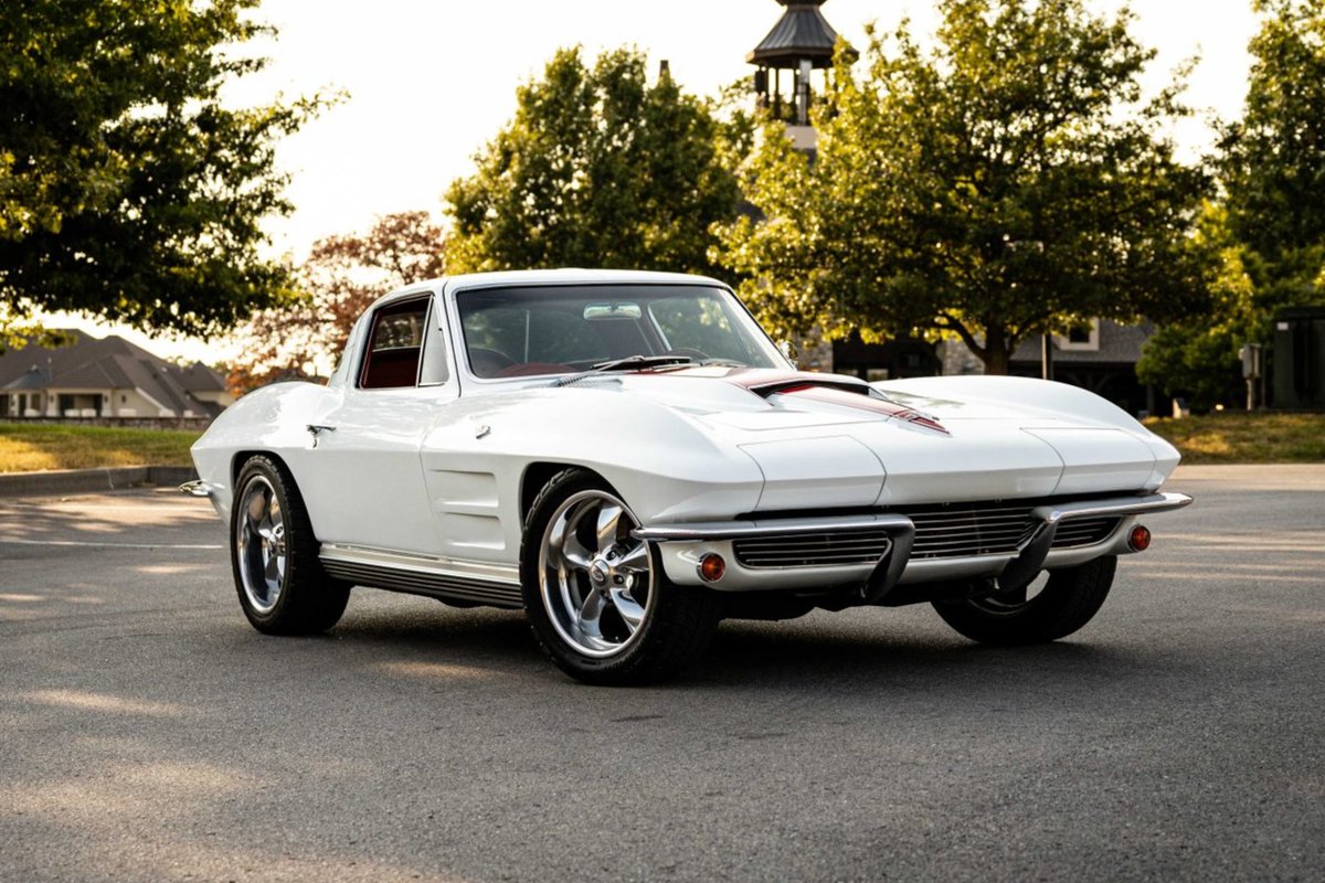 Sold: 350-Powered 1964 Chevrolet Corvette Coupe 4-Speed for $57,500. bringatrailer.com/listing/1964-c…