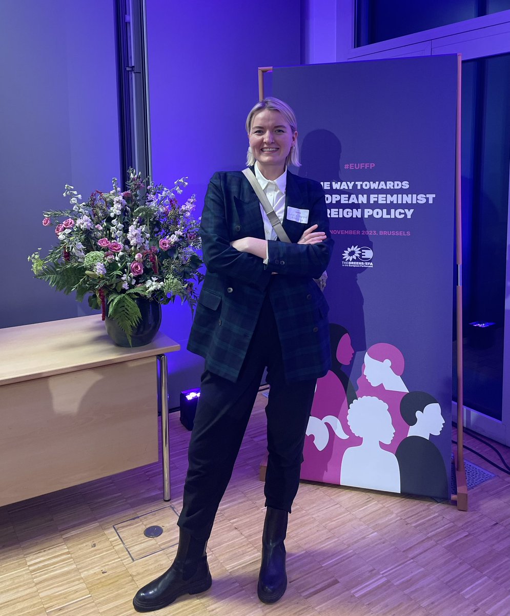 Happy to be in Brussels for the #EUFFP conference, organised by <a href="/HNeumannMEP/">Hannah Neumann</a> and <a href="/GreensEFA/">Greens/EFA in the EU Parliament 🌍</a>.

First evening started of strong with a moving speech by Annalena Baerbock and a notebook filled with ideas 💜