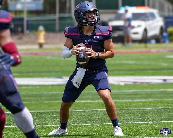 Very excited to announce that I have received an offer from Saint Thomas University!🔴🔵 @NDSCSCoach_Izz @NDSCSFB <a href="/thatboytyler561/">Tyler Thomas</a> @QBManuch @Coach_free1992