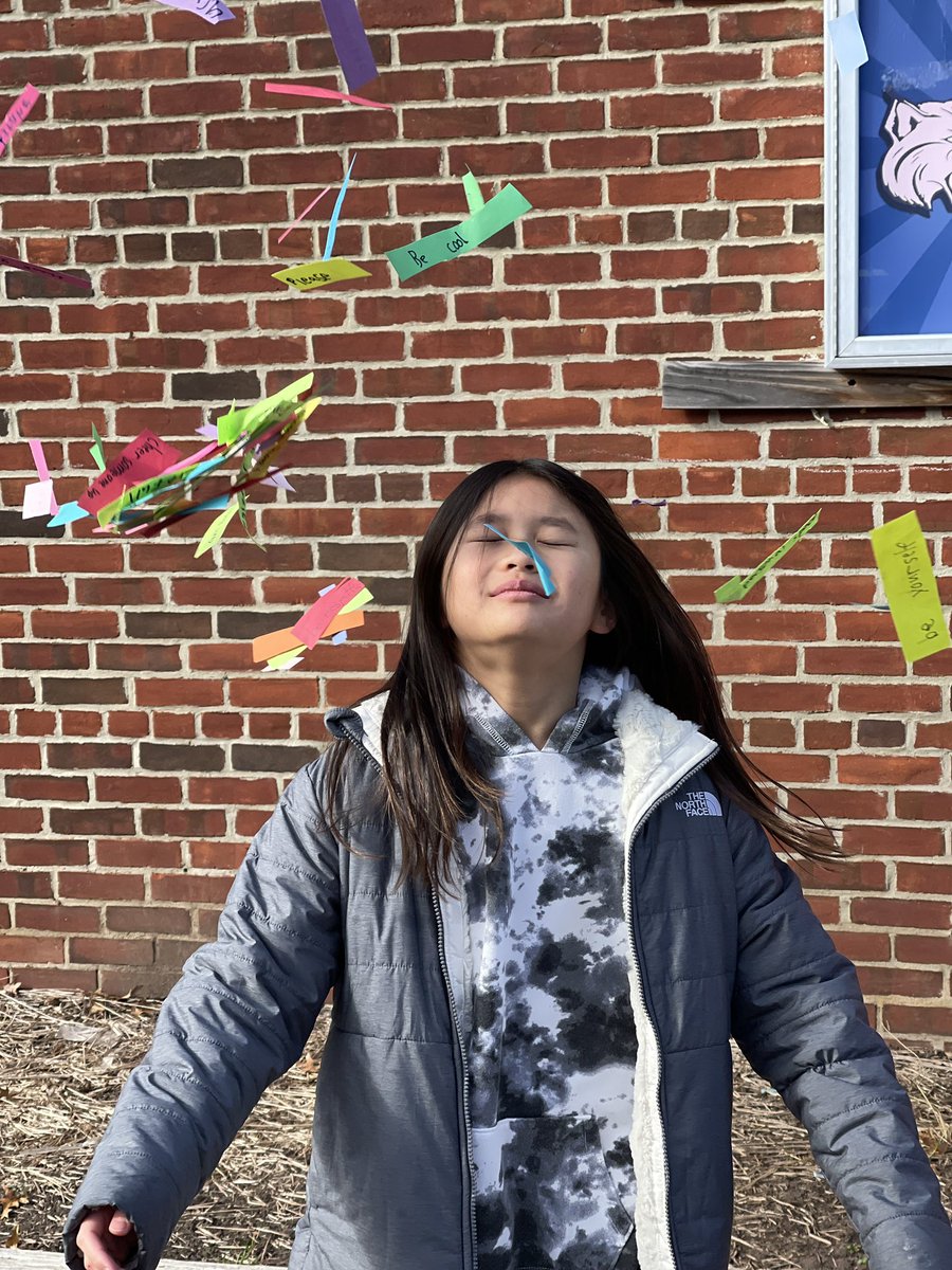 Mrs. Sonshine tweet media