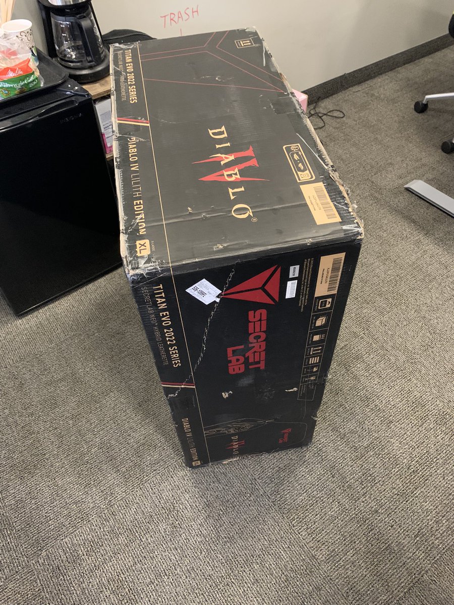 nerrick's tweet image. I ordered something new for the office, and it has arrived!