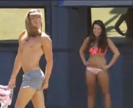 BB_Reax's tweet photo. modeling/posing reaction pics #bb25 #bb23 #bb14 #cbb2 https://t.co/M1BbzkJ1tP