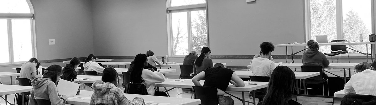 Tellement fière de nos élèves <a href="/ugdsb/">Upper Grand DSB</a> qui ont fait le DELF pour le niveau B2 aujourd’hui.  Merci aux enseignant.es qui ont pris du temps pour aider avec les examens orales!