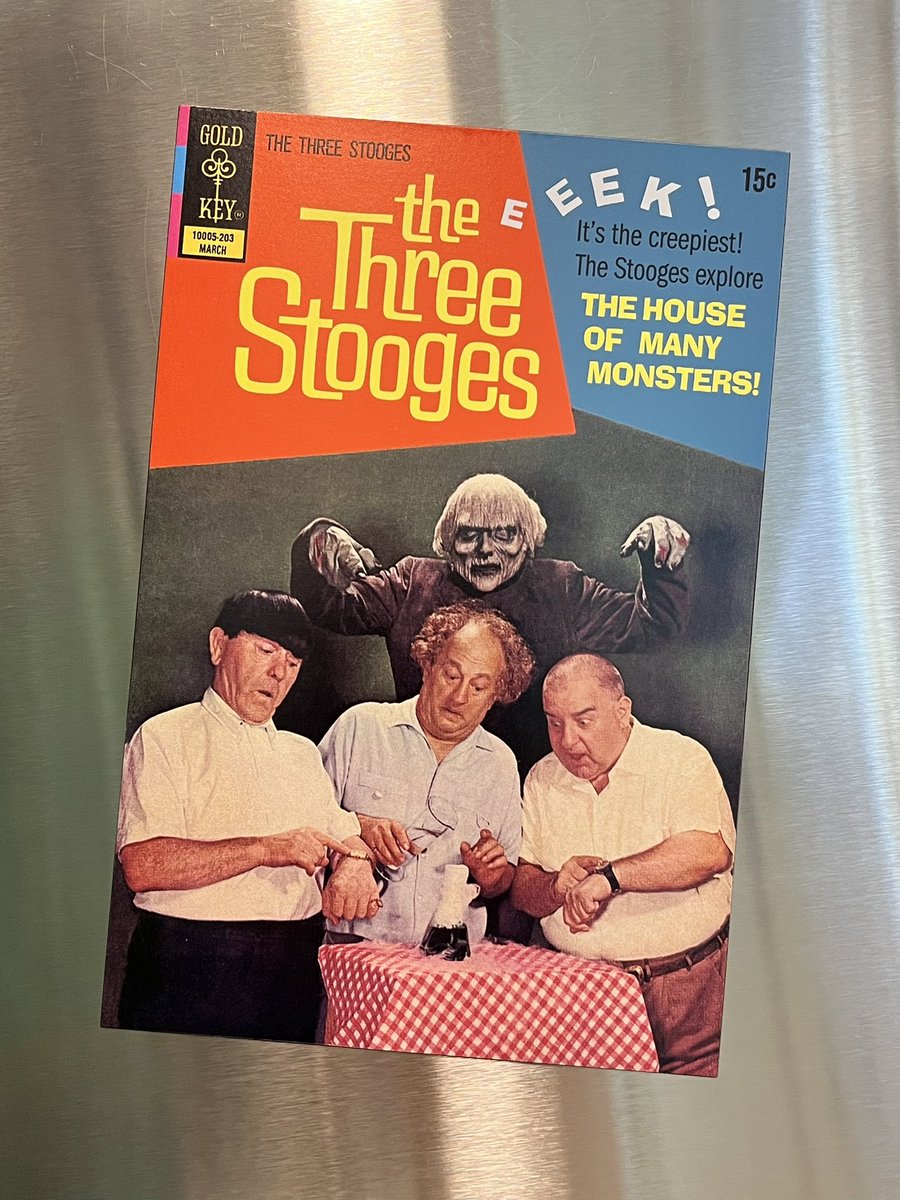 Like a knucklehead I almost forgot to post a new #MagnetMonday for the latest listing at my eBay store, this great 4”x6” magnet of one of my favorite covers from the Gold Key Three Stooges comics of the mid-1960s to early 1970s. 
Get yours here, porcupine:
ebay.com/itm/2258701682…