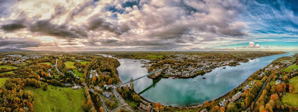 And one the other way. And why not.
---------------------------------
---------------------------------
#drone #photography #menaibridge #porthaethwy #anglesey #ynysmon #northwales #gogleddcymru #wales #cymru #thisiswales #lovewales #loveanglesey