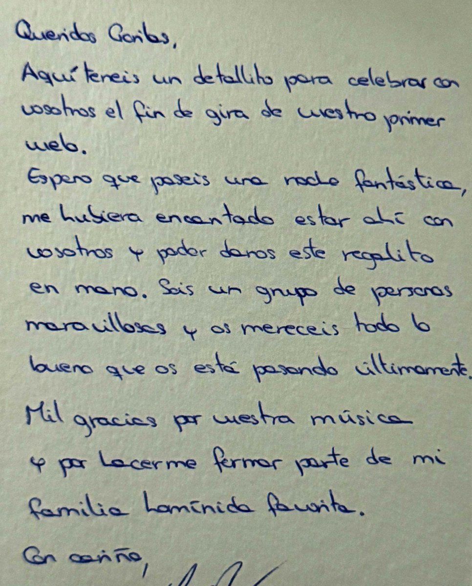 Por cosas así nos gusta el mundo de la música.
Gorila ♥️ Metxu